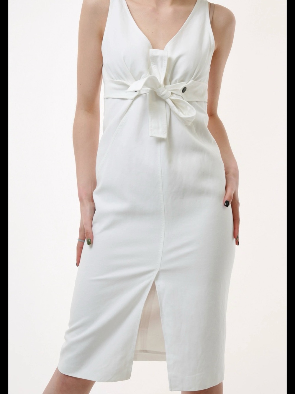 Donna Morgan White V-Neck Midi Dress with Front Tie